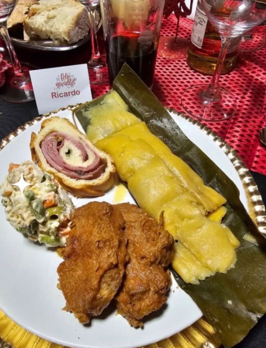 Hallacas venezolanas tradicionales - Comida Venezuela A Coruña